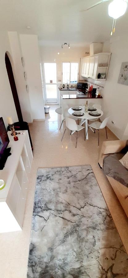 Cozy & Bright Apartment, Villamartin, Orihuela Costa Eksteriør bilde