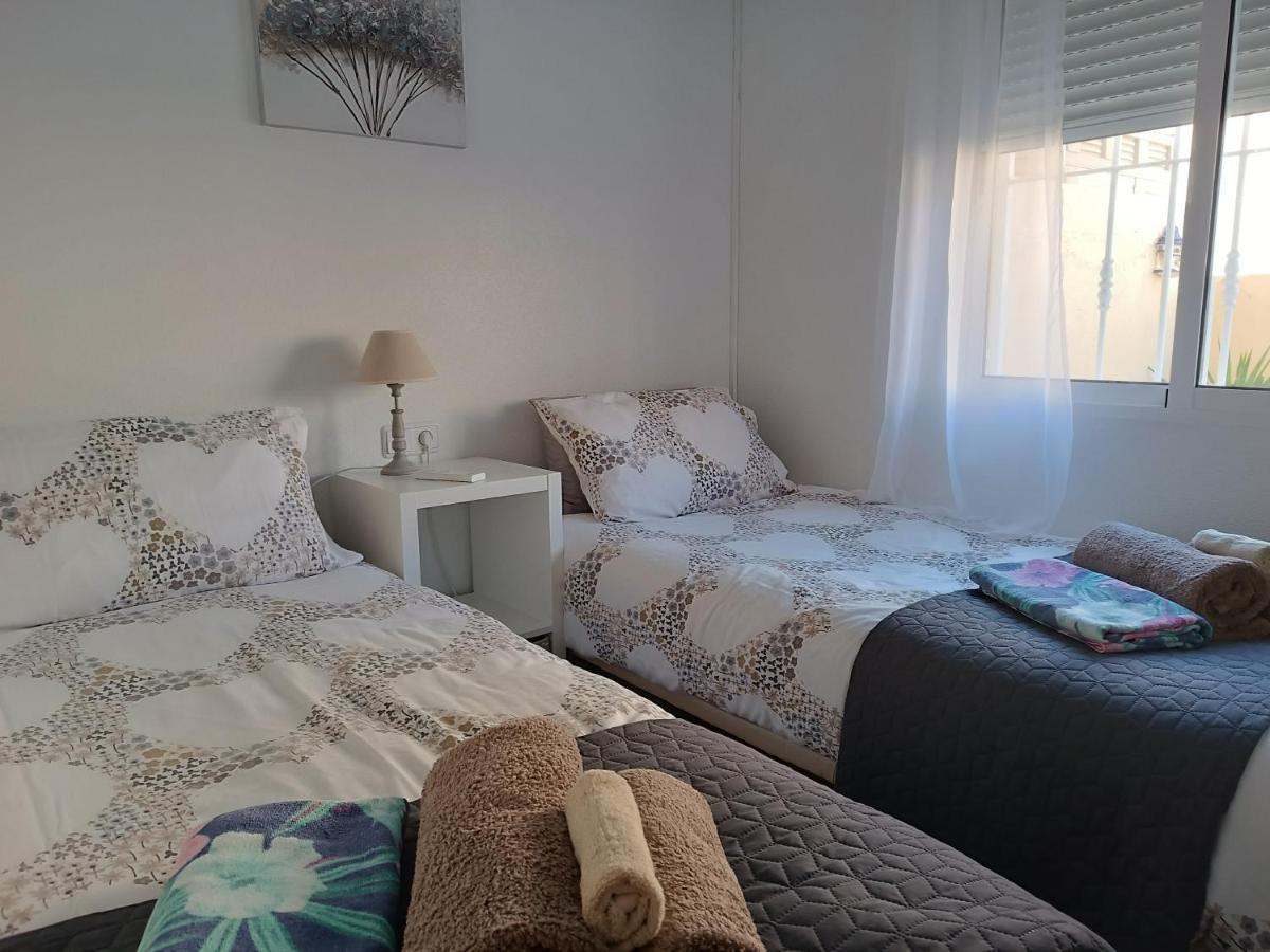 Cozy & Bright Apartment, Villamartin, Orihuela Costa Eksteriør bilde